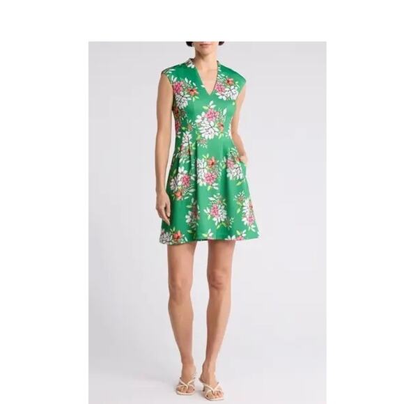 NWT Vince Camuto Floral Scuba Knit Fit & Flare Dress Size 8 - Picture 1 of 10